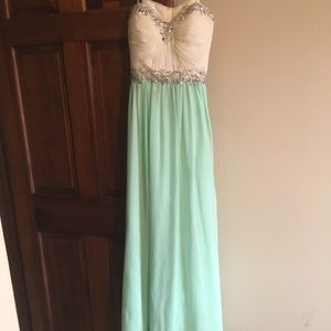 Prom dress